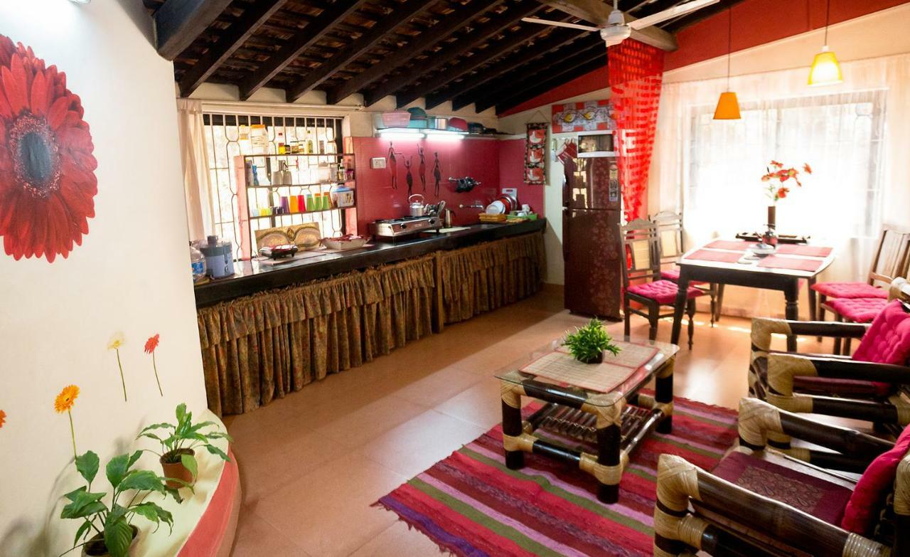 Cozy Dream Apartment Anjuna Ngoại thất bức ảnh